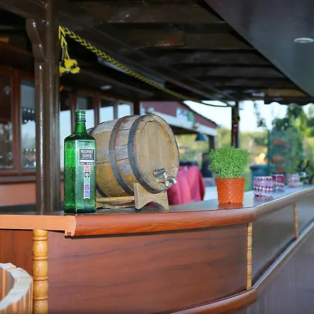 Ganohora Butik Hotel *