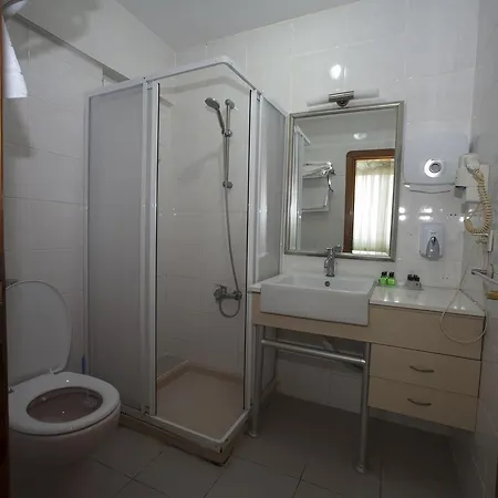 Ganohora Butik Igdebaglari